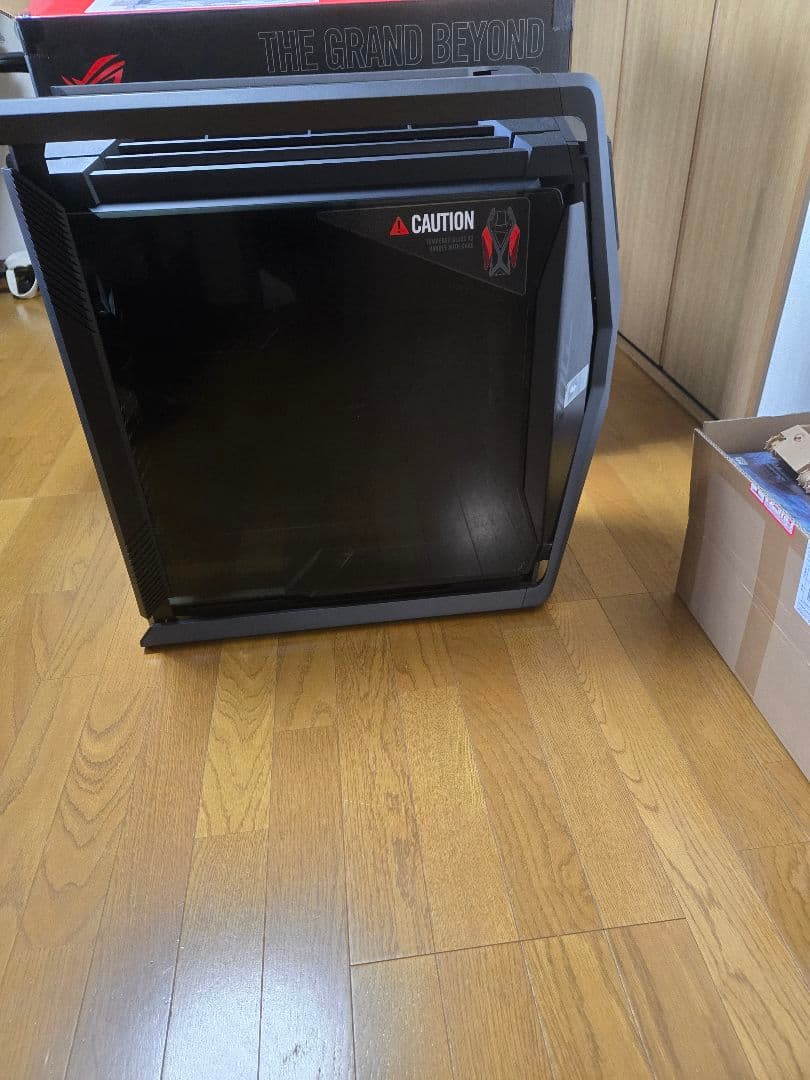 ASUS ROG Hyperion ケース 新品未使用 箱・レシート付き