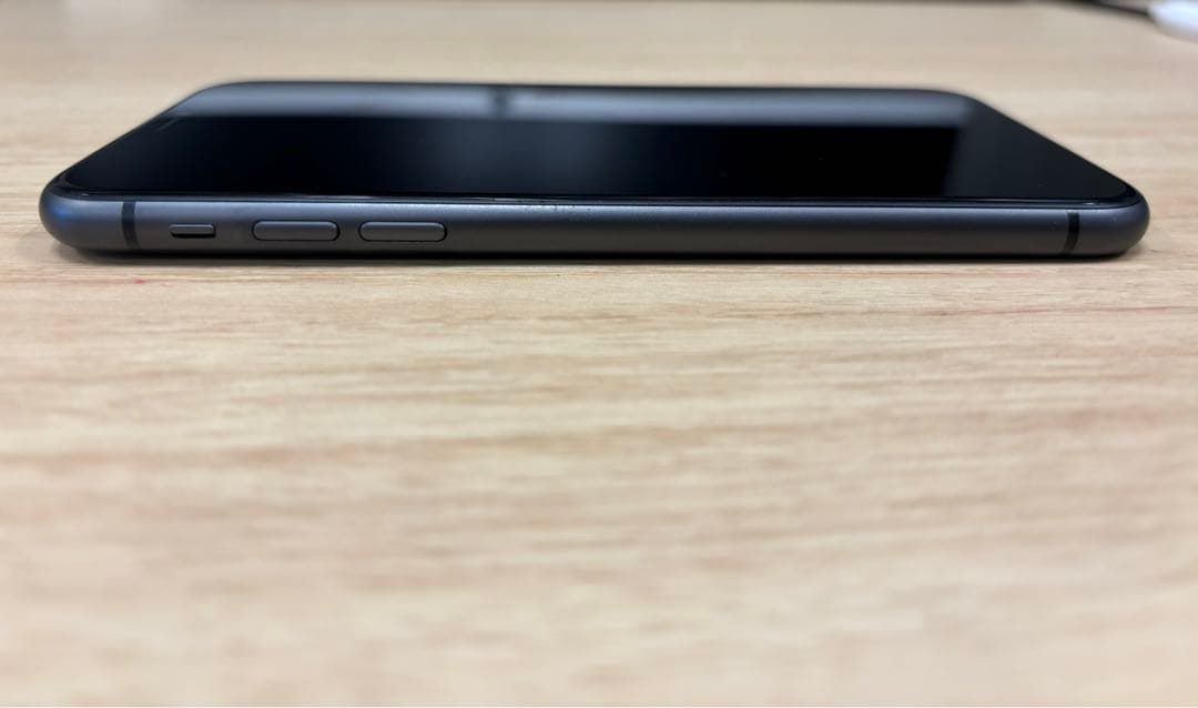 iPhone 11 ブラック（black） 黒　256GB 美品