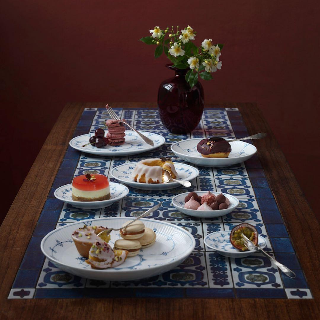 ブルーフルーテッド　プレイン　クーププレート　2枚