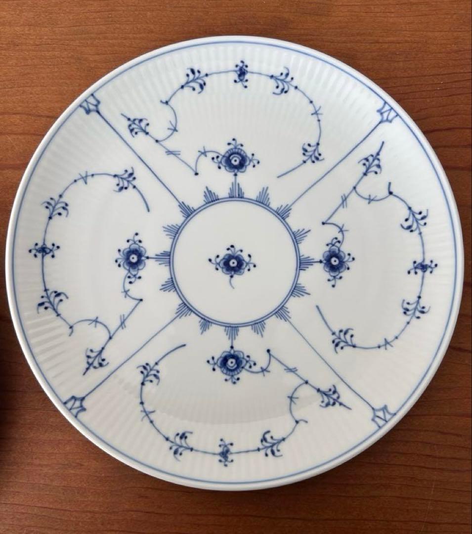 ブルーフルーテッド　プレイン　クーププレート　2枚