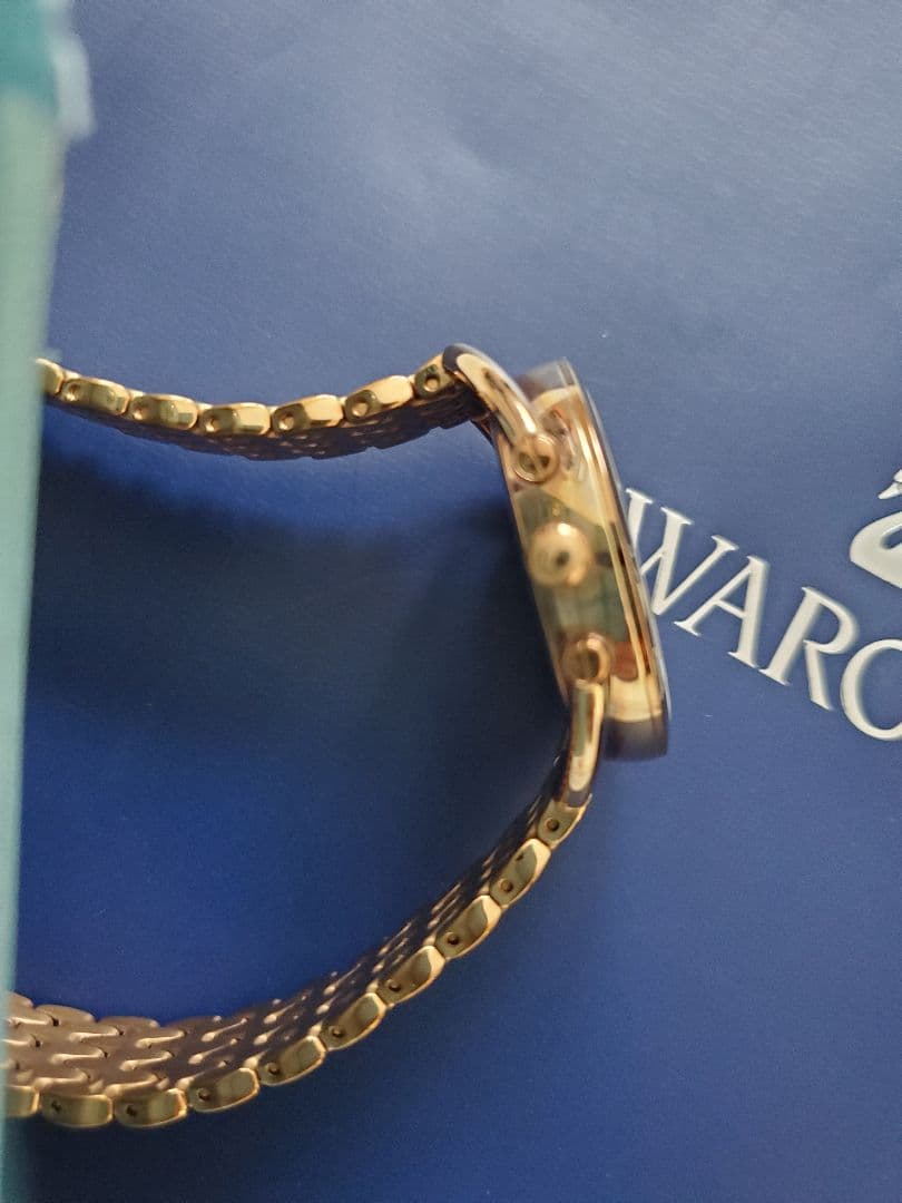 SWAROVSKI クリスタリングラム 時計