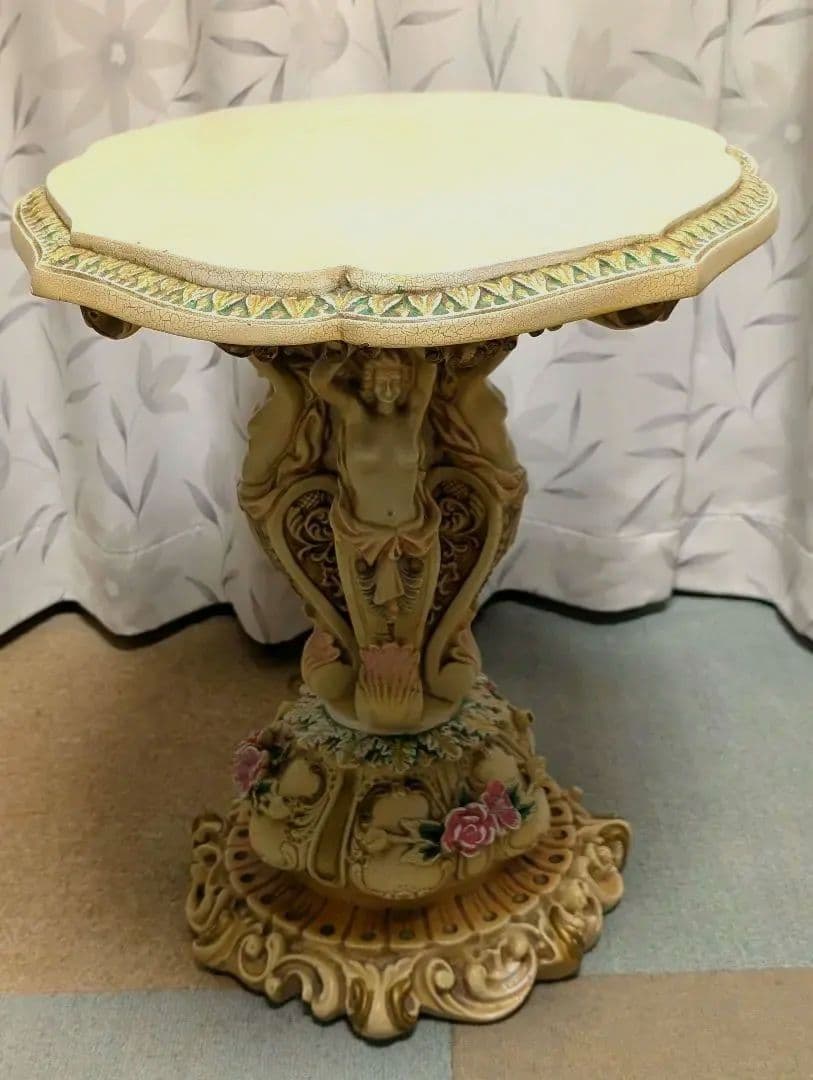 天使テーブル　ロココ調 　　サイドテーブル　コンソール