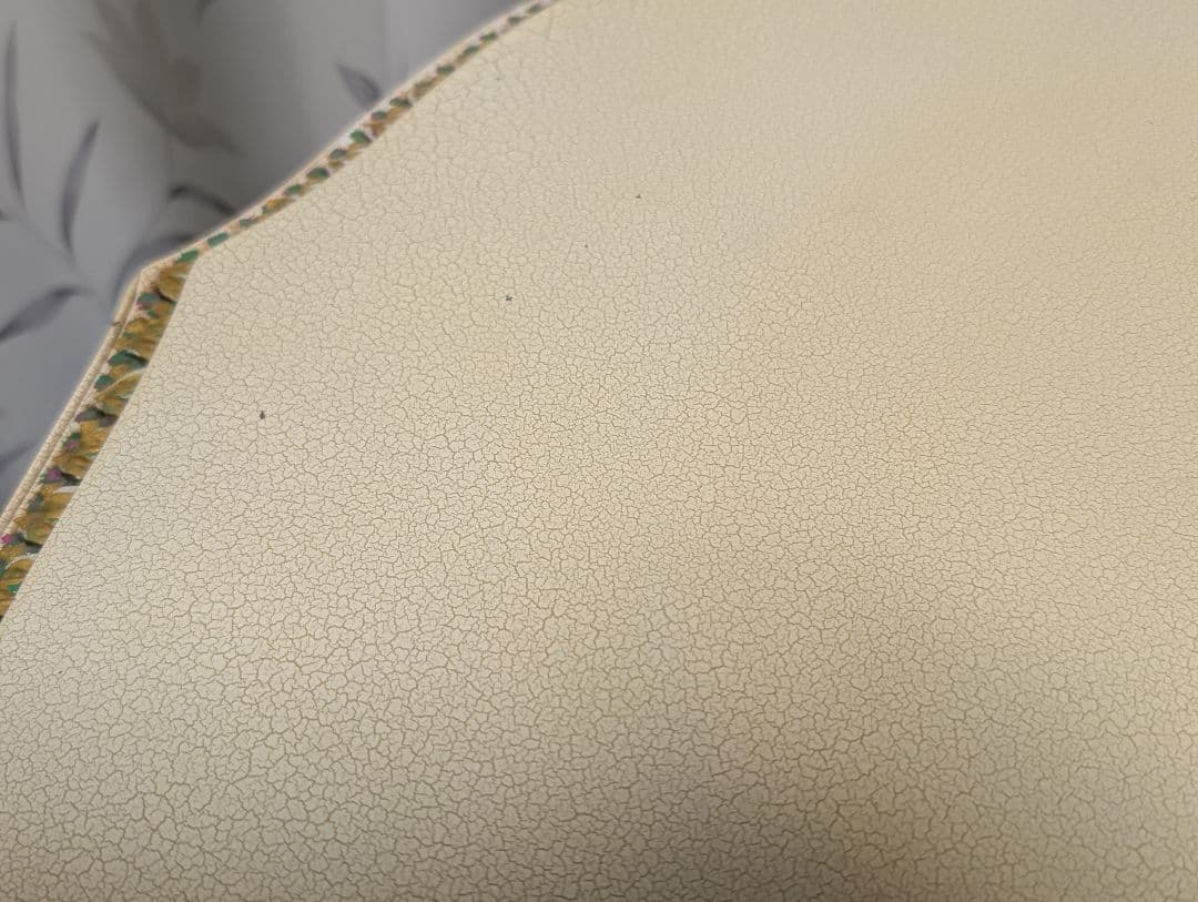 天使テーブル　ロココ調 　　サイドテーブル　コンソール