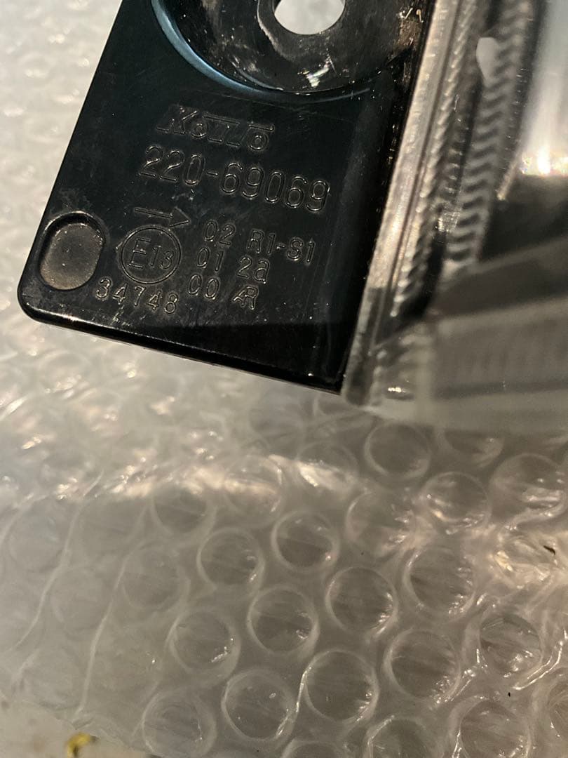 LA 150系ムーヴカスタム純正　テールランプ　右側