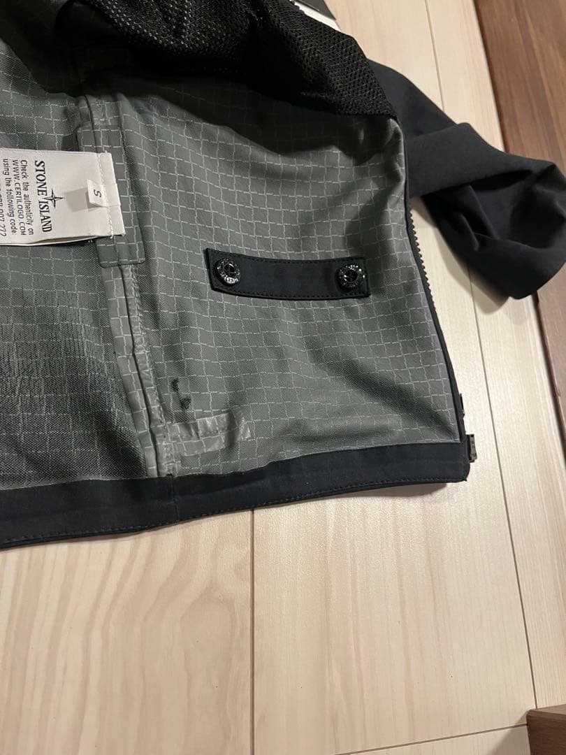 ストーンアイランド ライトソフトシェル ジャケット ブラックS