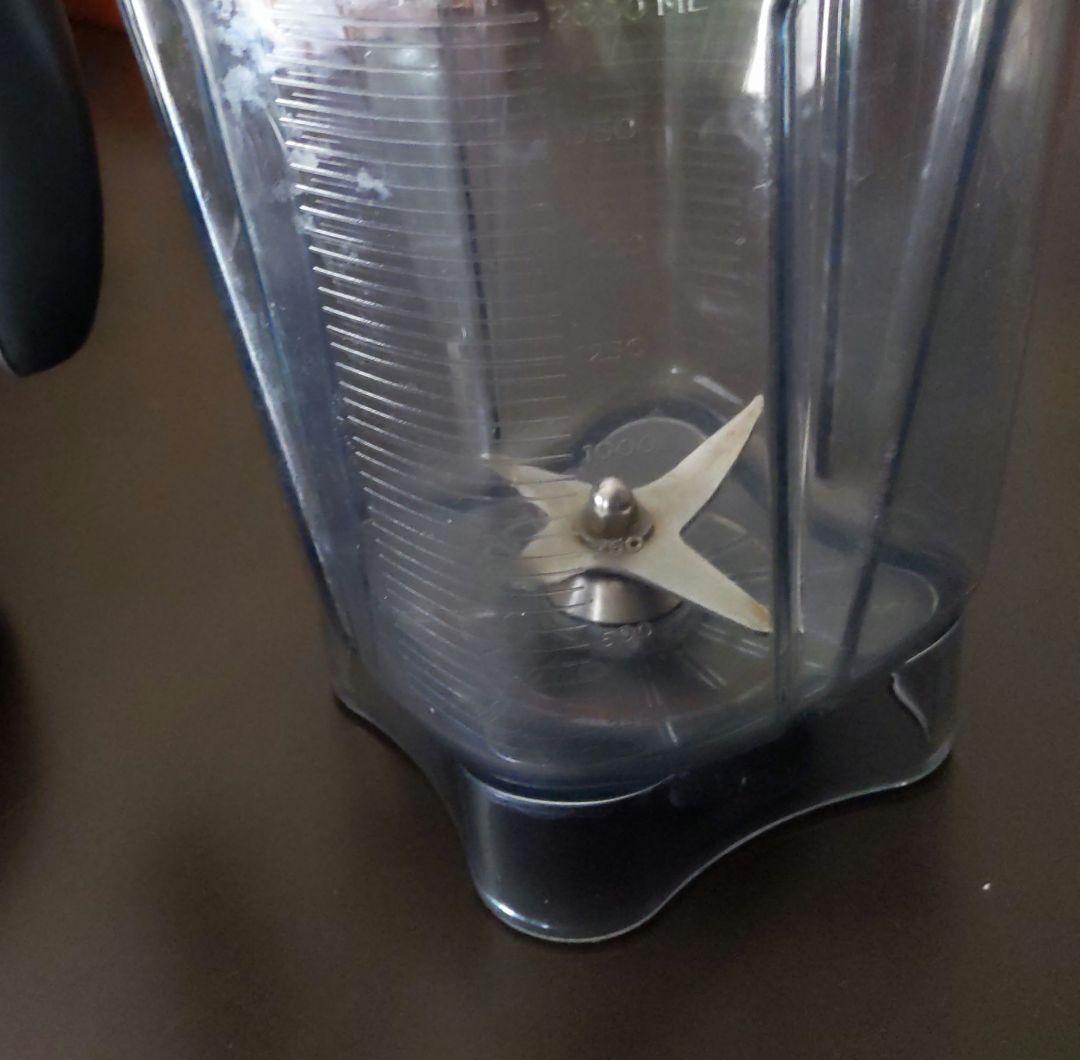 キッチン家電 Vitamix professional series 300