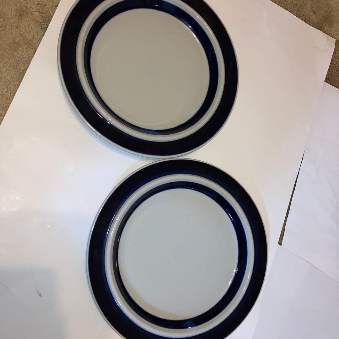 アラビア社アネモネ　ネイビー皿 2枚セット