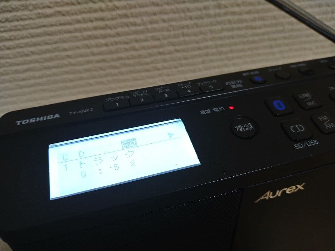 東芝 Aurex　CD・USB・SD・Bluetooth・ラジオ　TY-ANX2