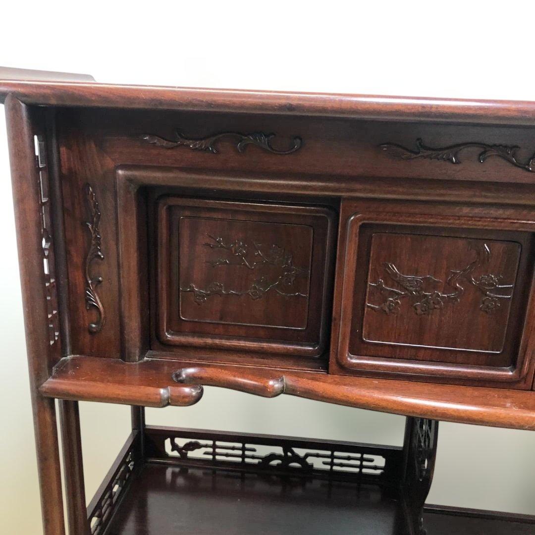 中国家具 唐木 飾り棚 茶棚 木製 彫刻 透かし彫り 収納棚 260126-3