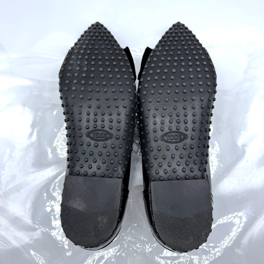 mirei トッズ ポインテッドトゥ ベルベット リボン フラットパンプス