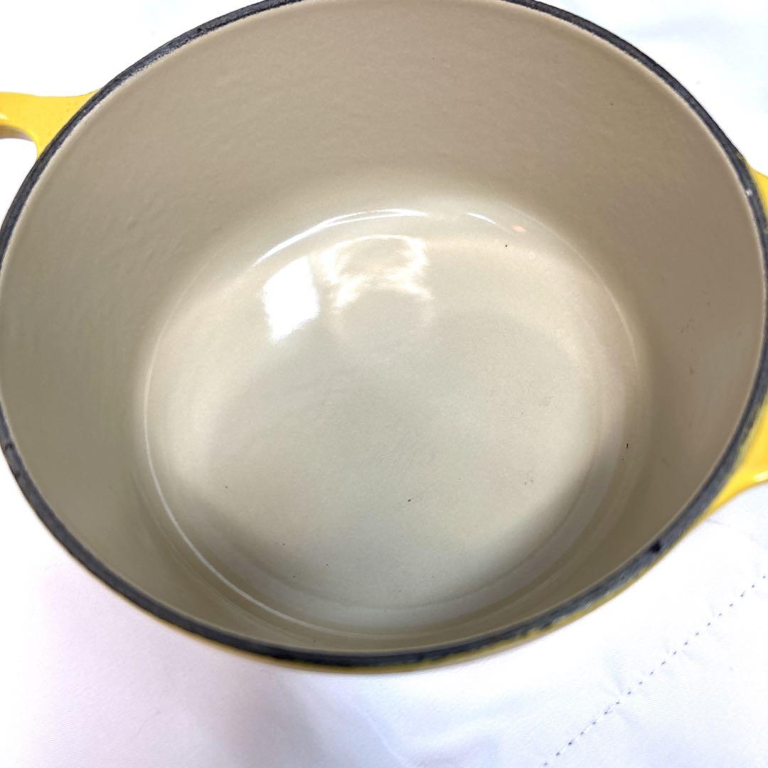 1回のみ使用✨️ル・クルーゼ 鋳物ホーロー鍋ココットロンド