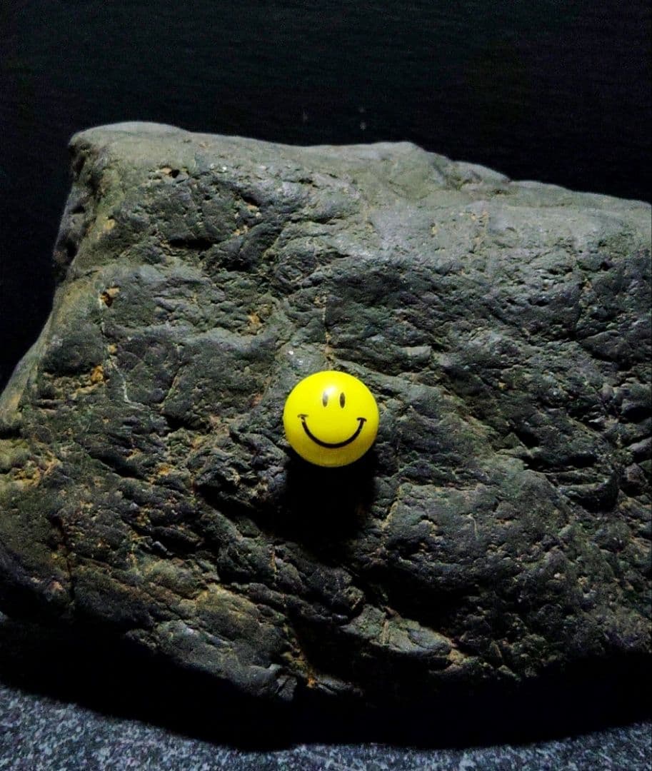 ★マグネタイト原石★本宿コールドロン転石【川ズレ・ウブ・ 超特大7950ｇ】