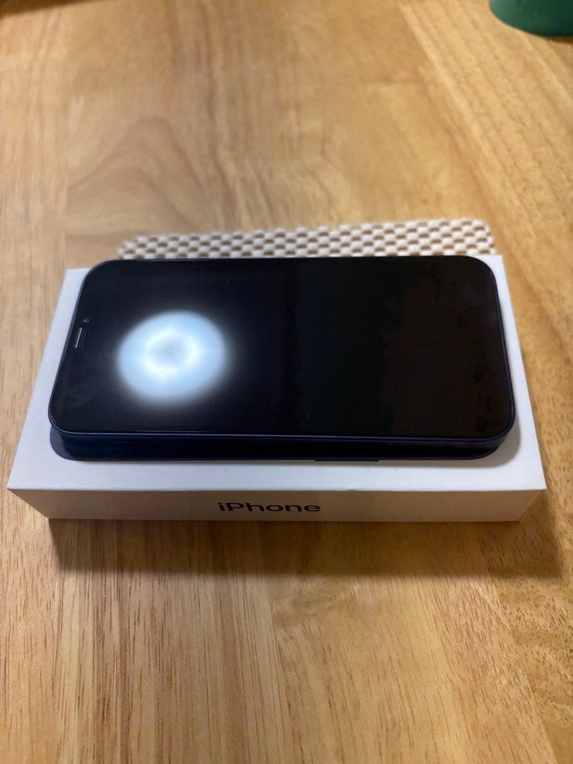 iPhone 12 mini 64GB外装美品