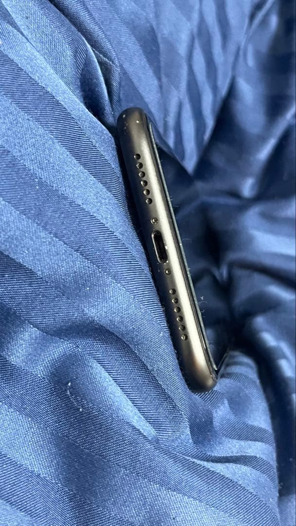 ジャンクApple iPhone 11 ブラック