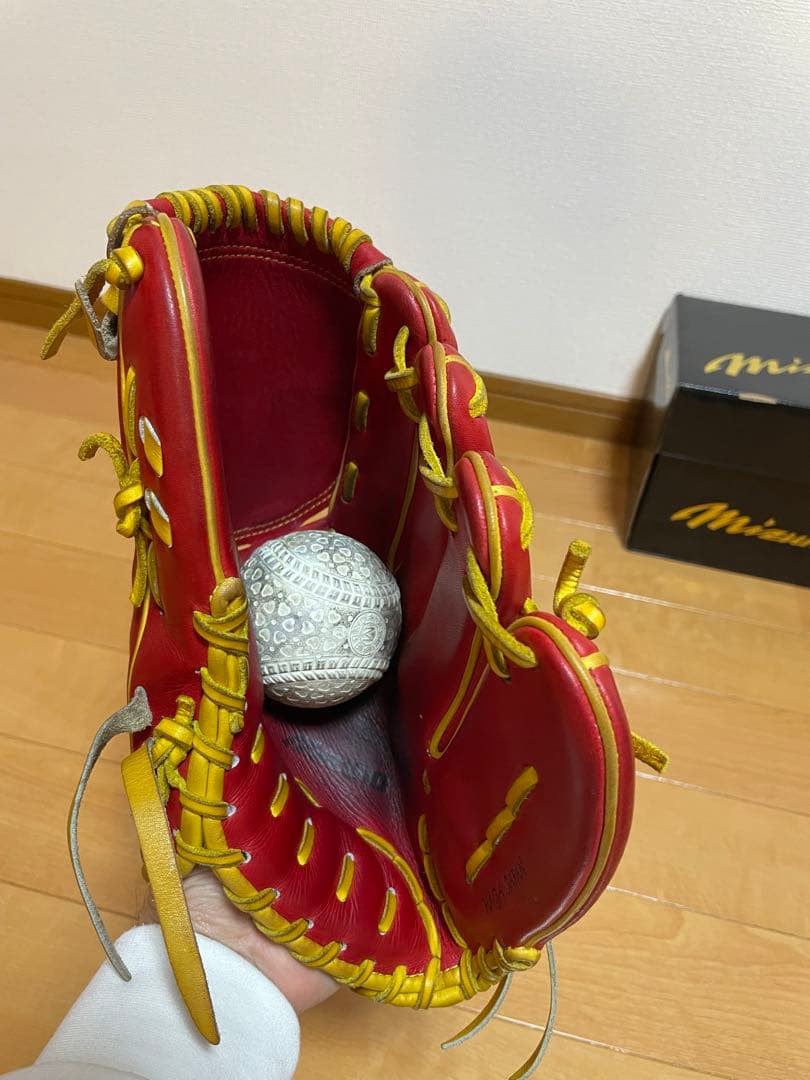 ミズノプロ　軟式オーダーグローブ レッド/イエロー