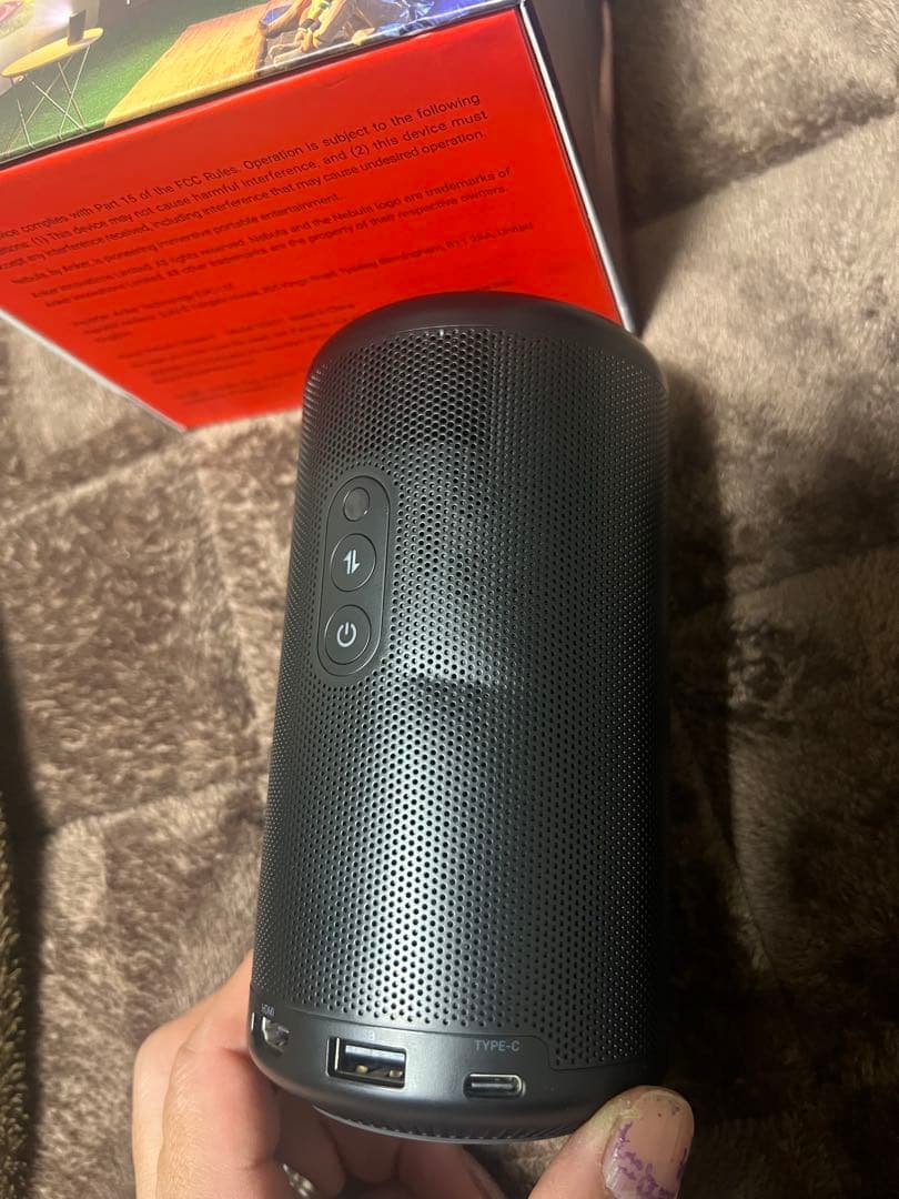 NEBULA CAPSULE II プロジェクター本体