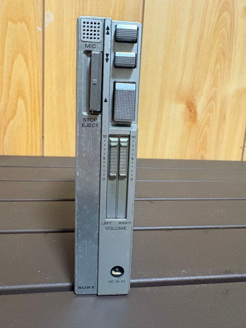 SONY TPS-L2 カセットプレーヤー