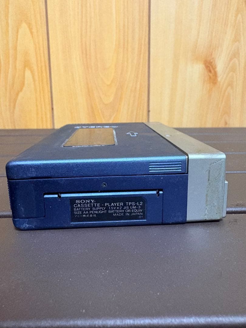 SONY TPS-L2 カセットプレーヤー