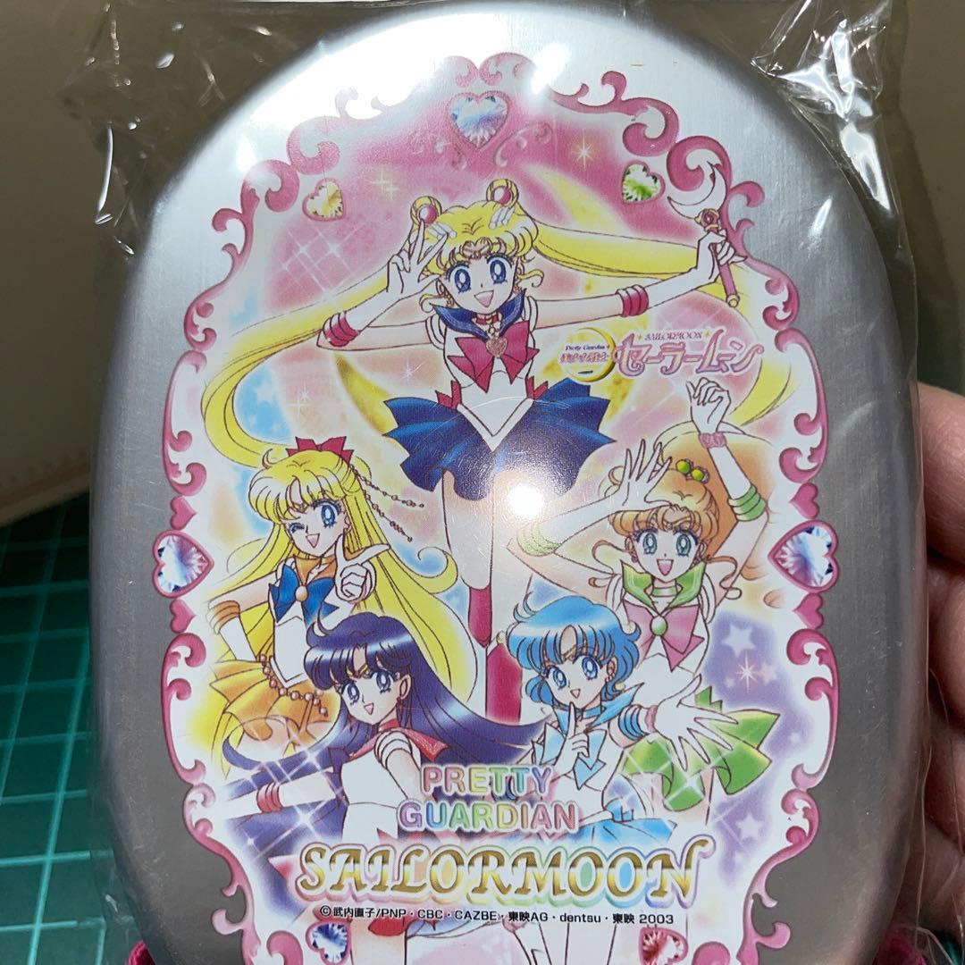 新品未開封！実写版　セーラームーン　アルミ弁当箱