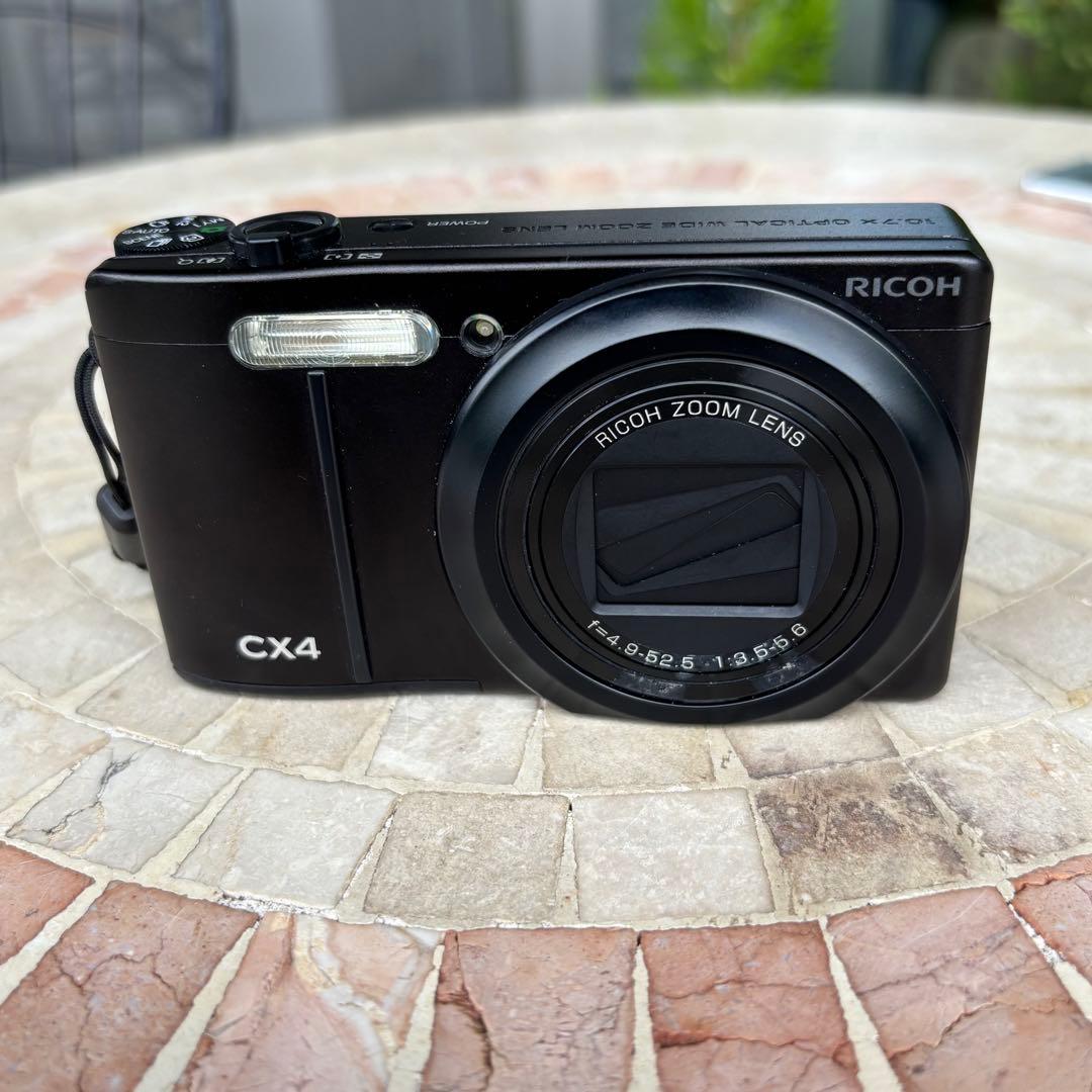 RICOH リコー CX4 コンパクトデジタルカメラ ブラック