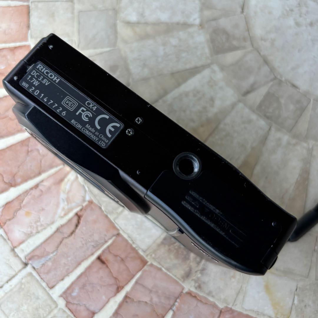 RICOH リコー CX4 コンパクトデジタルカメラ ブラック