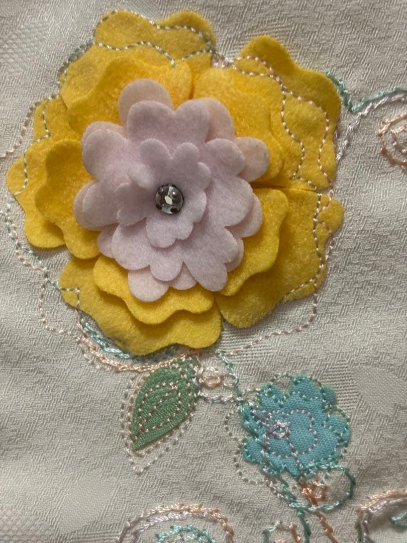 七五三　3歳女の子　着物と被布　ひさかたろまん　薔薇と秋桜　ラインストーン　新品