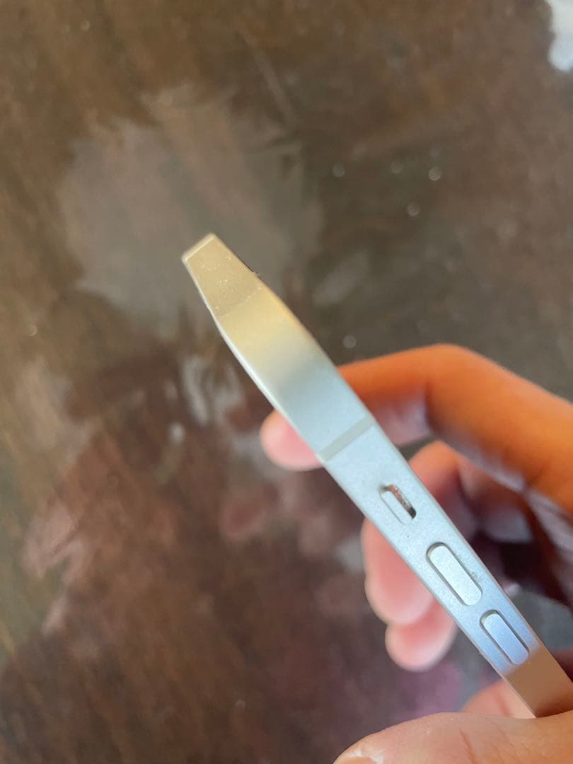 Apple iPhone 12 64GBホワイト バッテリー87%