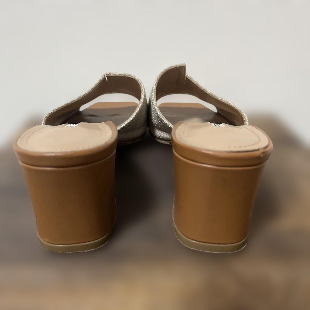 PELLICO ベージュサンダル　37 1/2