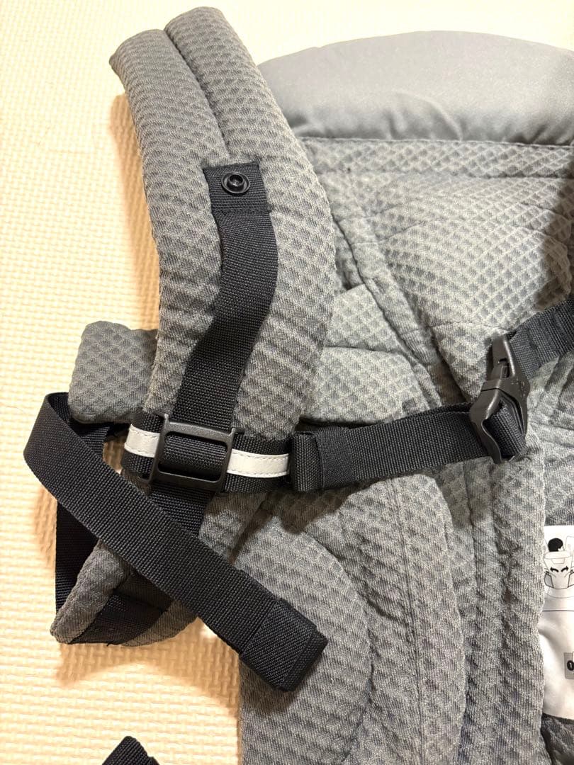 エルゴergobaby OMNI breeze ポーチ付き　オムニブリーズ