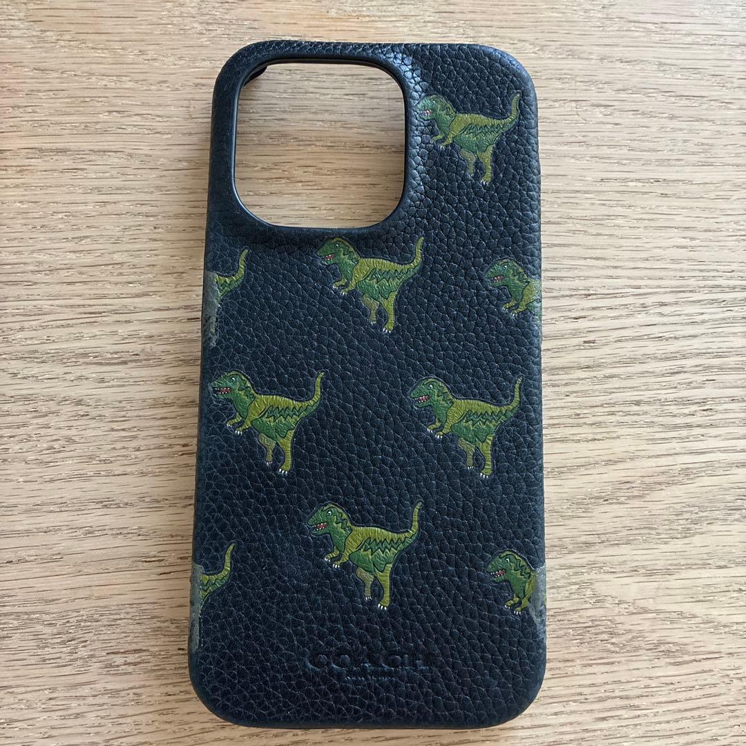 COACH 恐竜デザイン iPhone 2024 Pro ケース　セット