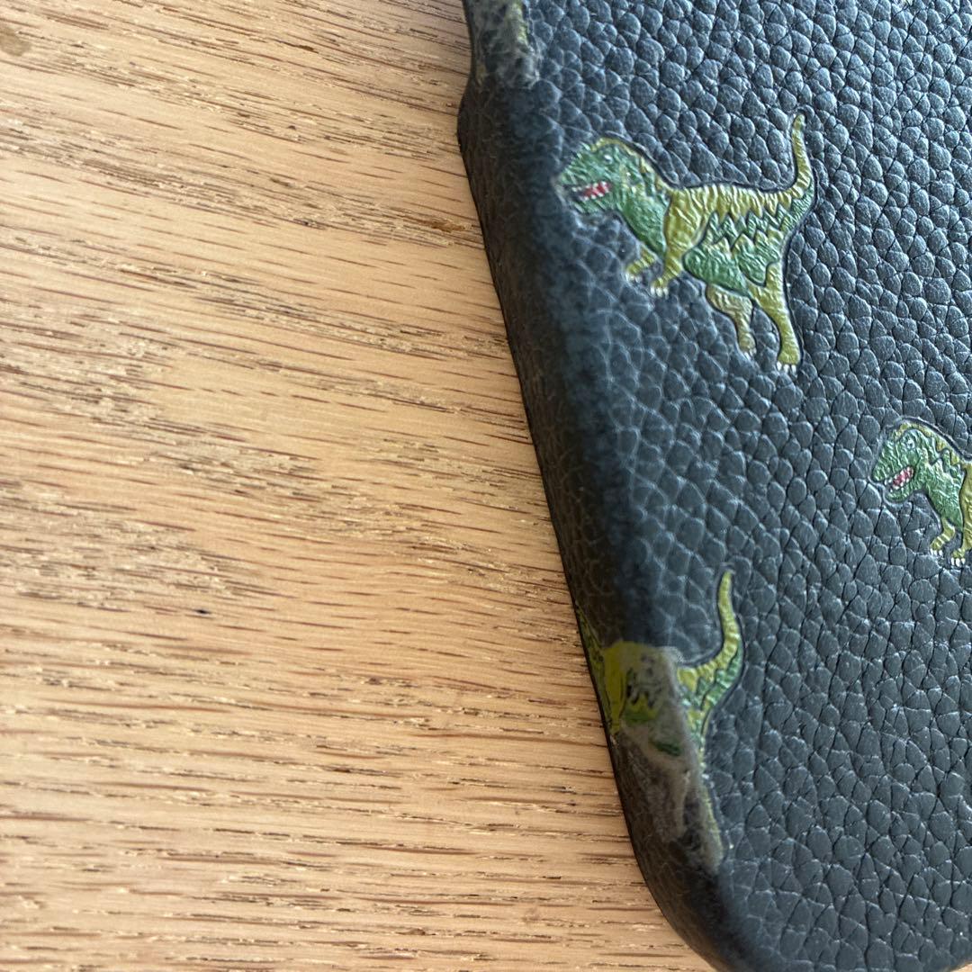 COACH 恐竜デザイン iPhone 2024 Pro ケース　セット