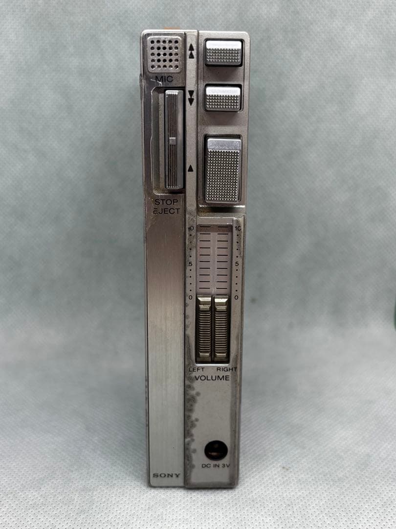 初代SONY CASSETTE PLAYER TPS-L2 カセットウォークマン