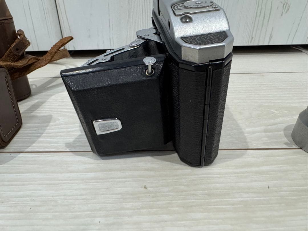 konica コニカ 小西六 Pearl II 革ケース付き