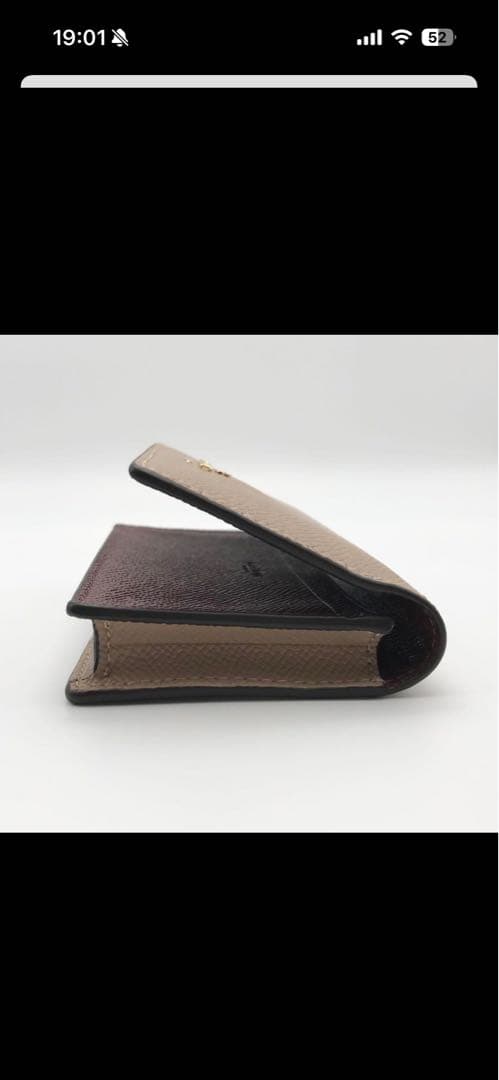 COACH 新品　レザー名刺入れ ベージュ