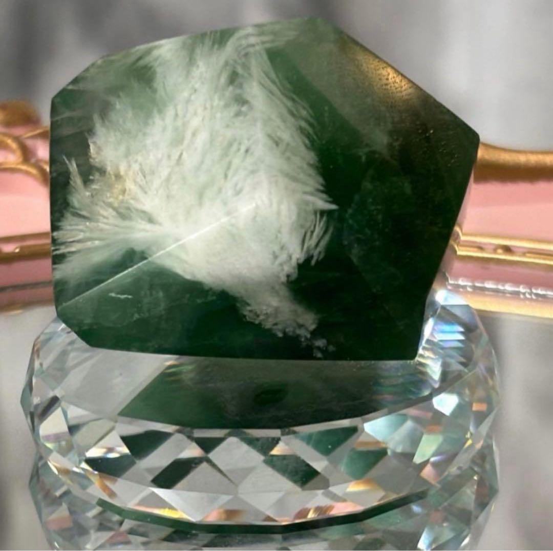 入荷‼️キラキラ✨ガラス台座 タワーやフリーフォーム　フリーカットやフィギュアにも