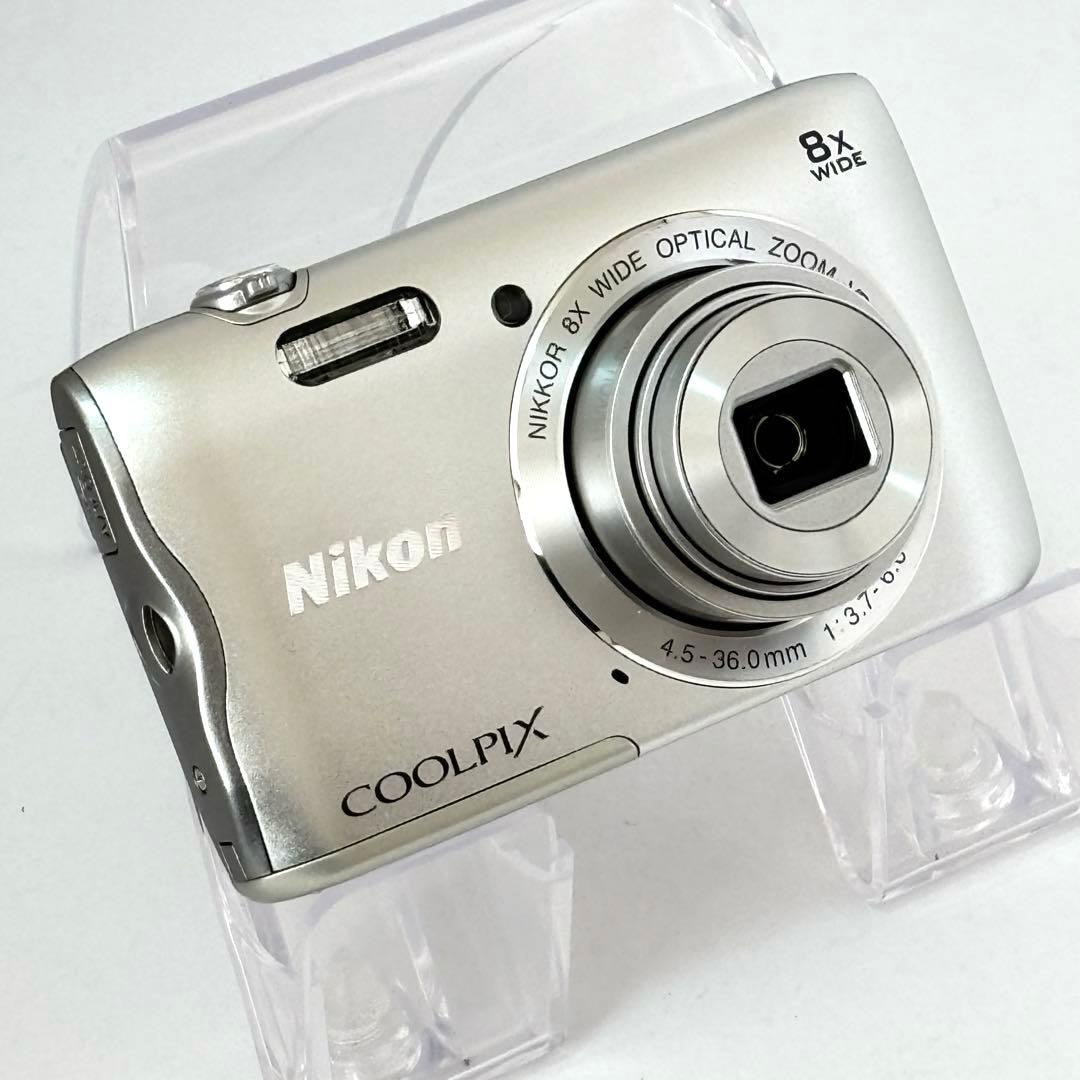 【美品】Nikon coolpix A300 ニコン　デジカメ　SDカード付