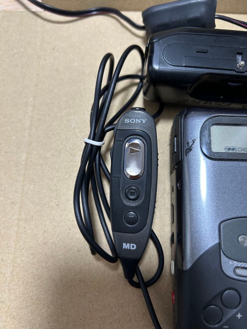 SONY MDウォークマン MZ-R2 通電・液晶表示確認済み