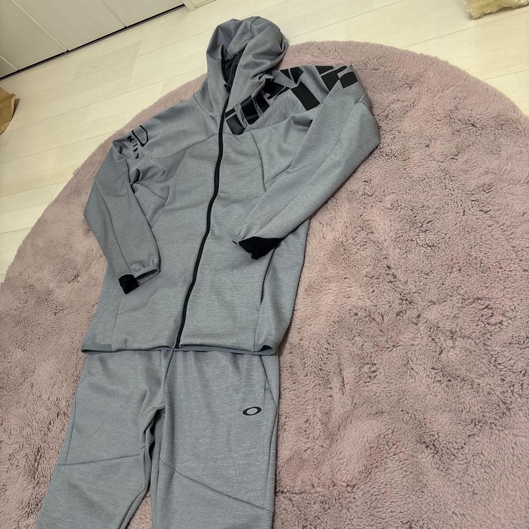 ♡美品♡【MEN'S】Oakley グレー ジャージ上下セット