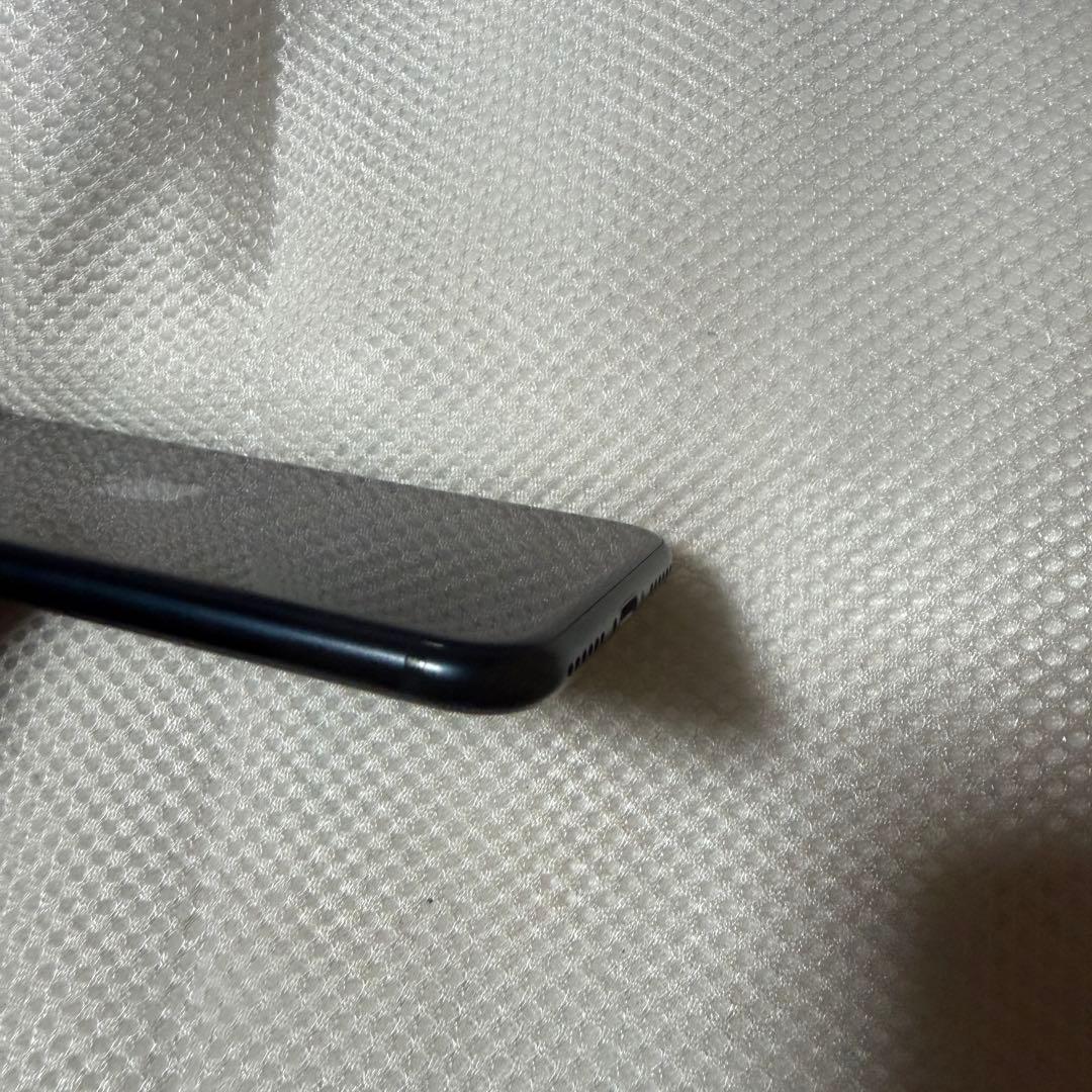 SIMフリー iPhoneSE 第3世代 128GB バッテリー100%