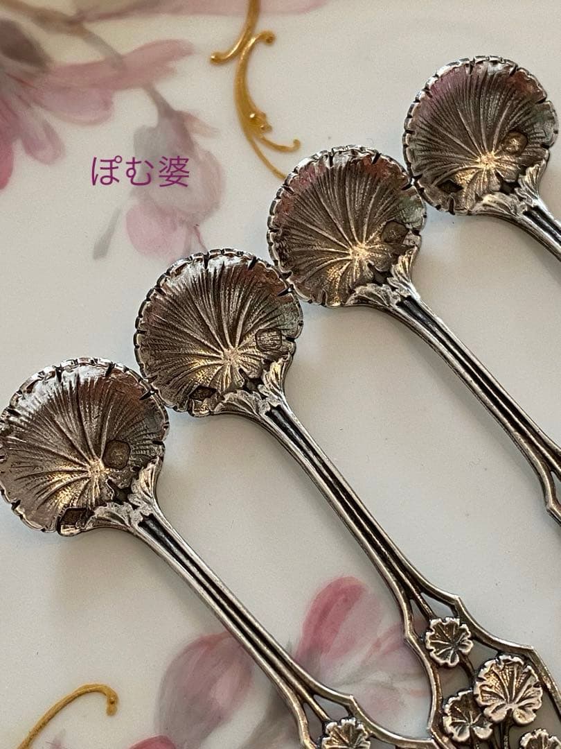 【フランス製】純銀 クリスタル／ソルトセラー 調味料入れ 箱入４個セット／バカラ