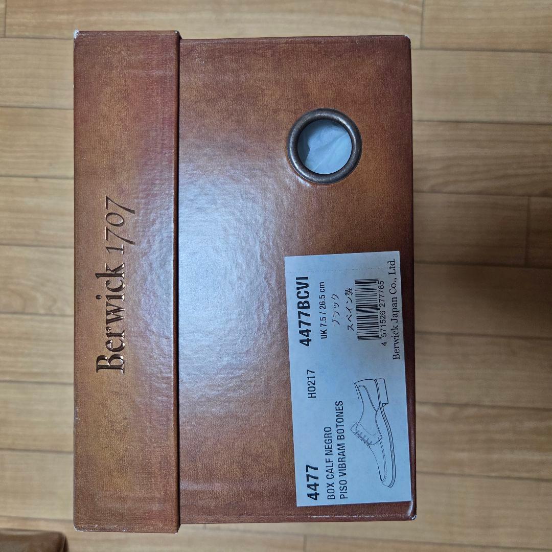 Berwick 4477BCVI ブラック　Uチップ