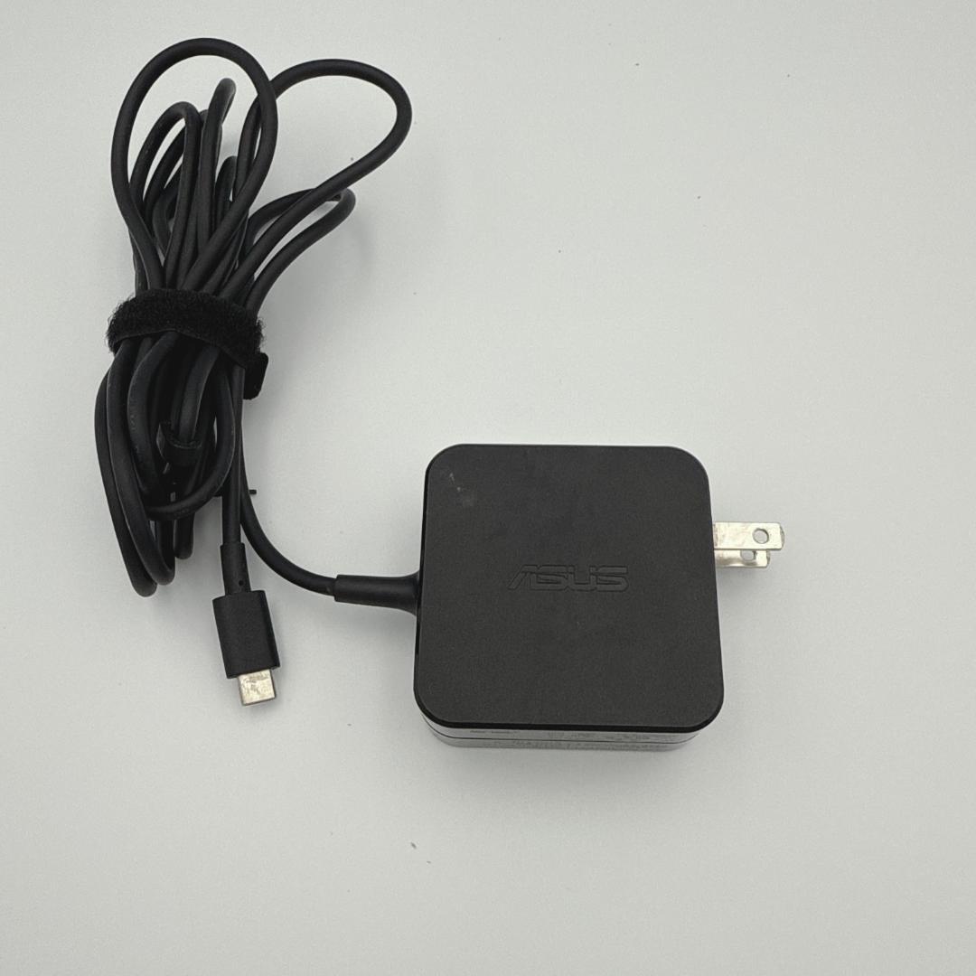 【概ね美品】ASUS TransBook 3 2-in-1タブレットPC