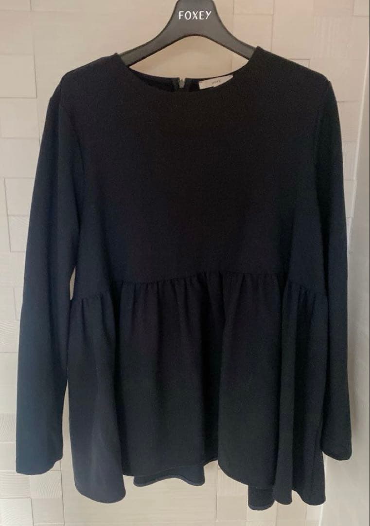 【すぐ着られる】yori 36サイズ　ソフト裏起毛フリルブラウス　ぬくぬく