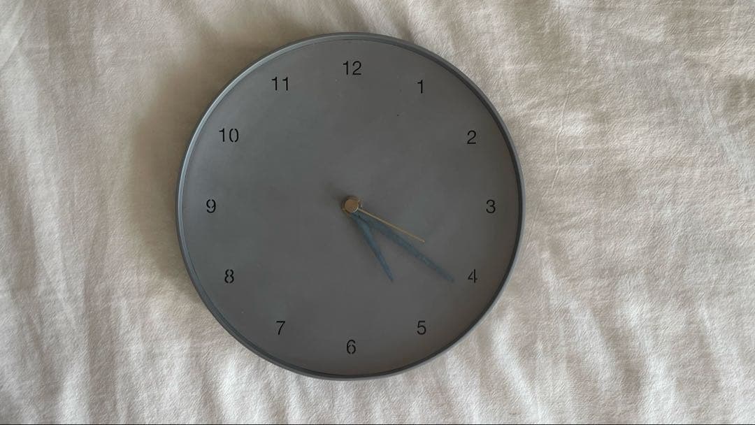 ボウルポンドプラッツ　Bowl Pond Platz 壁掛け時計　亜鉛メッキ