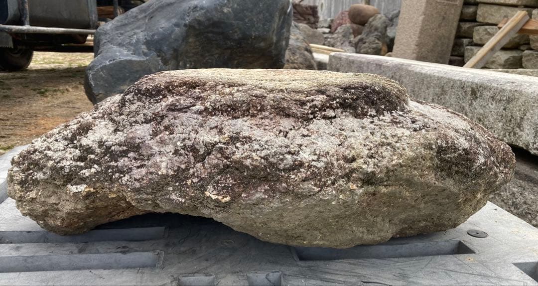 白川太閤石製庭伽藍　小振り