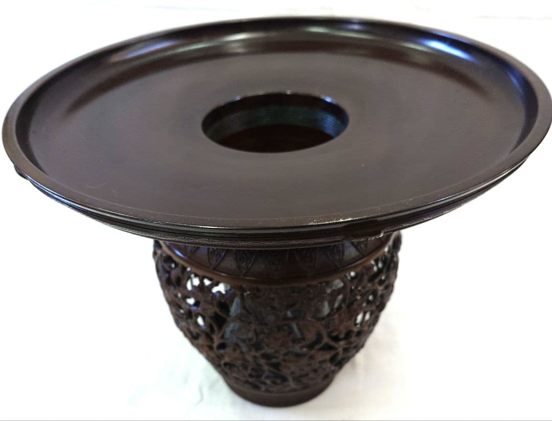 生け花 唐草透かし薄端 焼型 唐金製