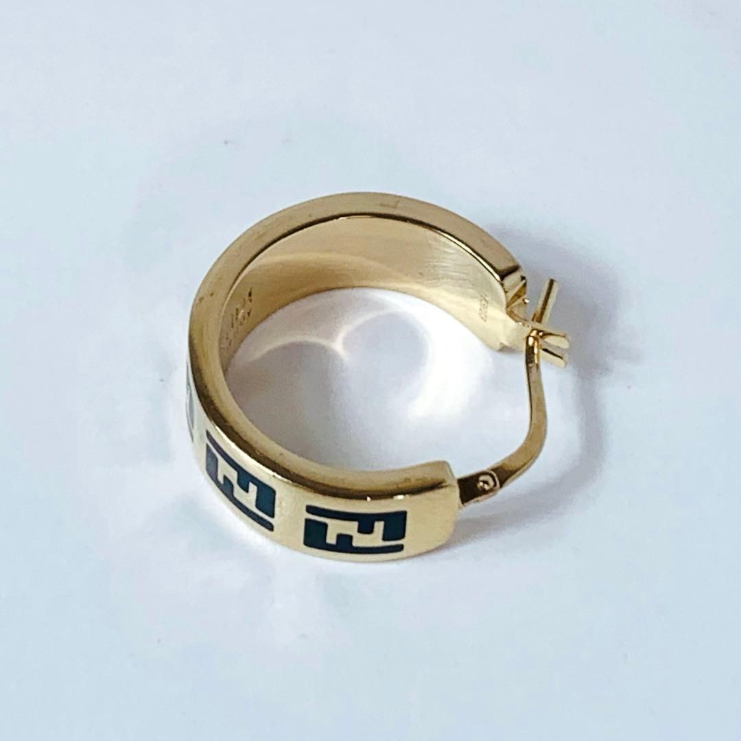 未使用品FENDI フェンディ　フープピアス　ゴールド　ズッカ　片耳