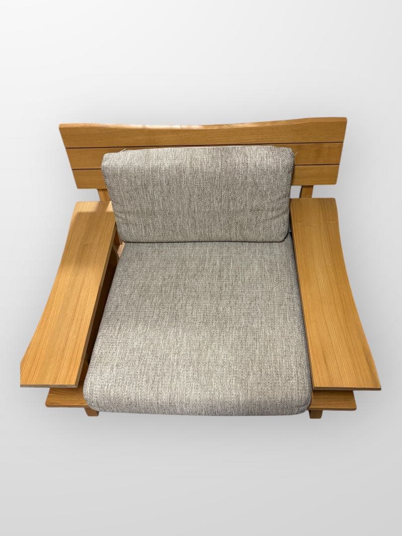 ニトリ　アカツキ　1人掛け　木製