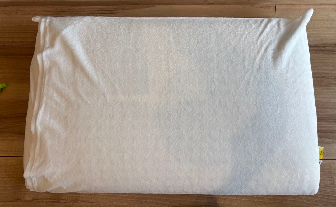 マニフレックス ピローグランデ　（ホワイト）