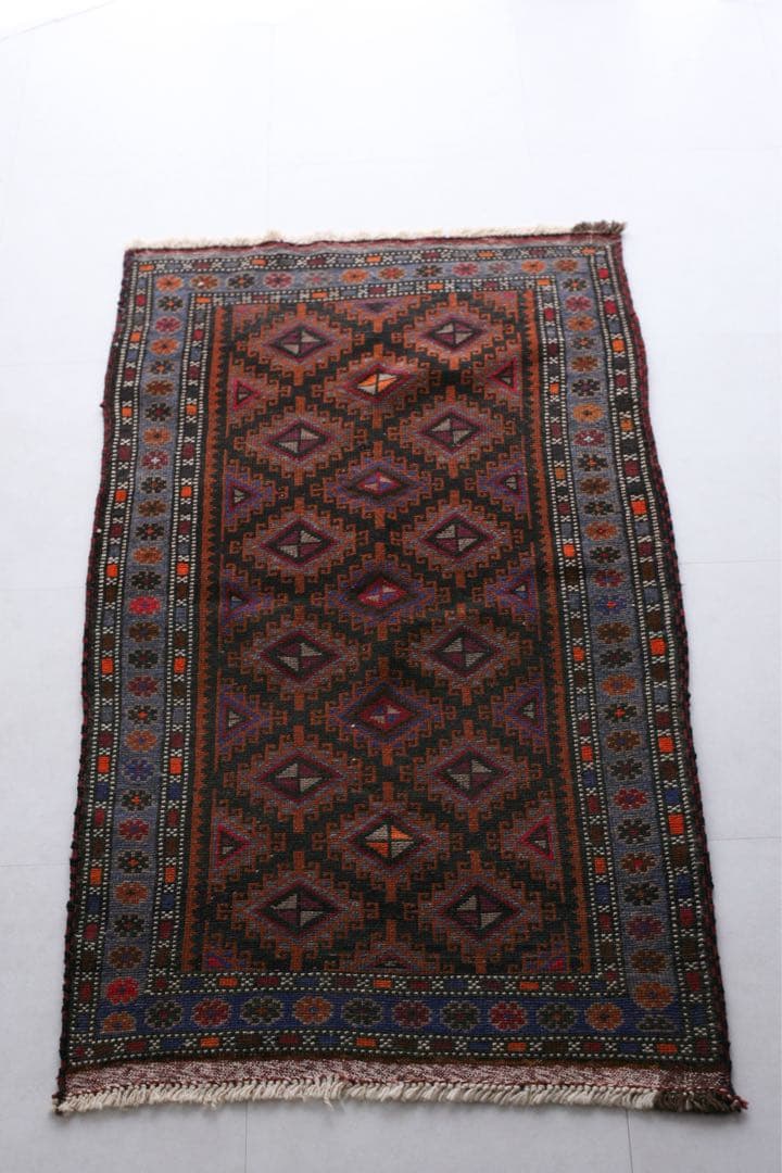 150cm×83cm バルーチ　トライバルラグ　ヴィンテージラグ　ソファサイズ